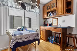 8 Belmont Ln, Danbury, CT 06810 - Photo 2