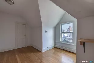 46 Sanford Ave, Bridgeport, CT 06604 - Photo 22