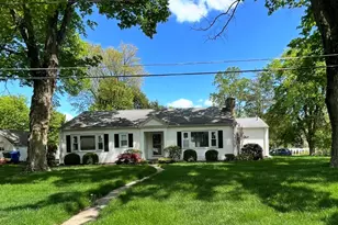 2 Robert St, Somers, CT 06071 - Photo 2