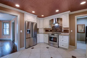 186 Raymond Rd, West Hartford, CT 06107 - Photo 6