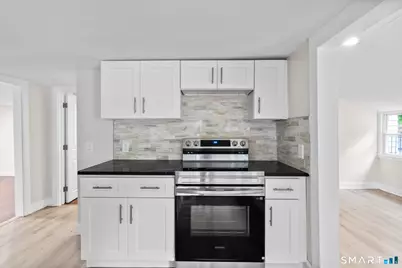 23 Dominican Road, Branford, CT 06405 - Photo 8