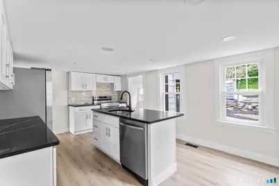 23 Dominican Road, Branford, CT 06405 - Photo 10