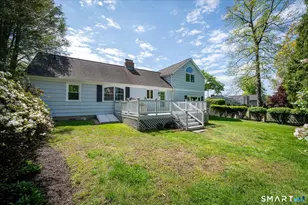 43 Green Knolls Ln, Fairfield, CT 06824 - Photo 32