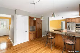 43 Green Knolls Ln, Fairfield, CT 06824 - Photo 16
