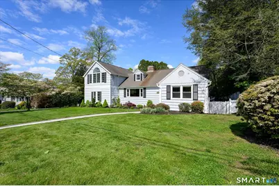 43 Green Knolls Lane, Fairfield, CT 06824 - Photo 2