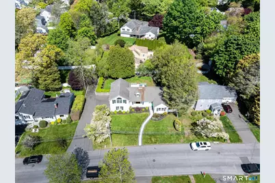 43 Green Knolls Lane, Fairfield, CT 06824 - Photo 14