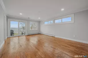 1092 Ocean Ave, New London, CT 06320 - Photo 34