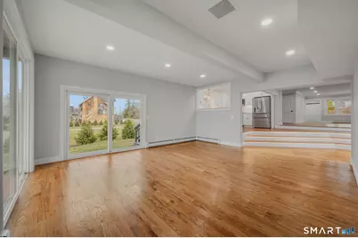 1092 Ocean Avenue, New London, CT 06320 - Photo 24