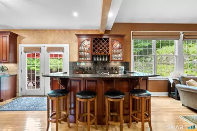 12 Logans Way, Danbury, CT 06811 - Photo 6