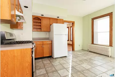 25 Clifton Street, Wallingford, CT 06492 - Photo 8