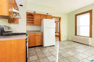 25 Clifton St, Wallingford, CT 06492 - Photo 8