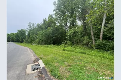 7 Holley Lane, Prospect, CT 06712 - Photo 1