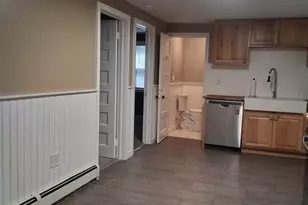 17 Ballou Rd, Branford, CT 06405 - Photo 6