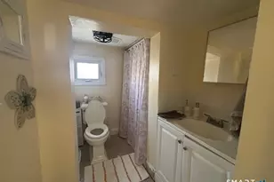 142 Front Ave, West Haven, CT 06516 - Photo 22