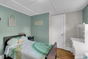 24 Pleasant Ave, Naugatuck, CT 06770 - Photo 18