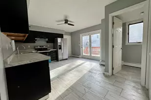 23 Katie Ln, Waterbury, CT 06708 - Photo 4