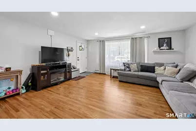 94 Roosevelt St Extension, New Haven, CT 06513 - Photo 4