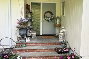 10 Heron Rd, Norwalk, CT 06855 - Photo 4
