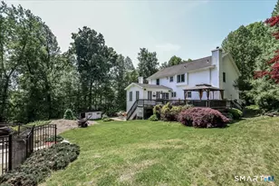 55A Flax Hill Rd, Brookfield, CT 06804 - Photo 6