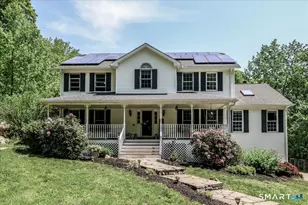 55A Flax Hill Rd, Brookfield, CT 06804 - Photo 2