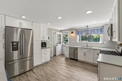 83 Mulberry Hill, Hamden, CT 06517 - Photo 12