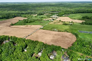 640 Pendleton Hill Rd, Voluntown, CT 06384 - Photo 6