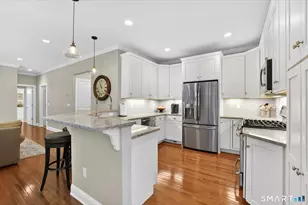 8 Carson Way, Simsbury, CT 06070 - Photo 16
