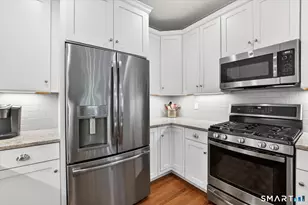8 Carson Way, Simsbury, CT 06070 - Photo 18