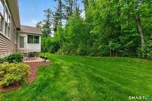 8 Carson Way, Simsbury, CT 06070 - Photo 4