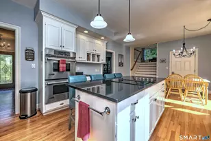 91 Cranbury Dr, Trumbull, CT 06611 - Photo 10