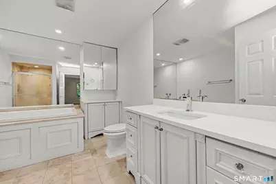 3300 Park Avenue #33, Bridgeport, CT 06604 - Photo 24
