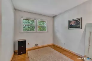 36 Willow St, South Windsor, CT 06074 - Photo 10