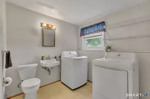 36 Willow St, South Windsor, CT 06074 - Photo 12