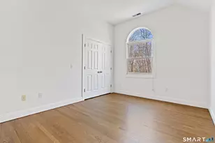350 Chestnut Hill Rd, Norwalk, CT 06851 - Photo 24