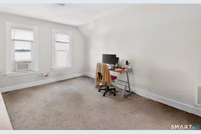 62 Lawrence Street #3rd floor, New Haven, CT 06511 - Photo 10