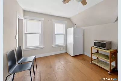 62 Lawrence Street #3rd floor, New Haven, CT 06511 - Photo 6
