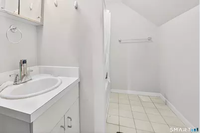62 Lawrence Street #3rd floor, New Haven, CT 06511 - Photo 14