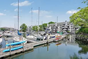 89 Harbor Dr, Stamford, CT 06902 - Photo 22