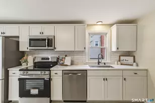 96 Campfield Rd, Manchester, CT 06040 - Photo 6