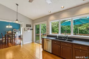 132 Lake St, Manchester, CT 06042 - Photo 10