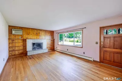 42 Silvermine Road, Brookfield, CT 06804 - Photo 4