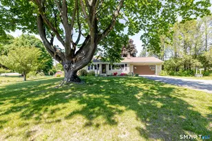 42 Silvermine Rd, Brookfield, CT 06804 - Photo 2