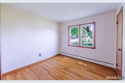 42 Silvermine Road, Brookfield, CT 06804 - Photo 12