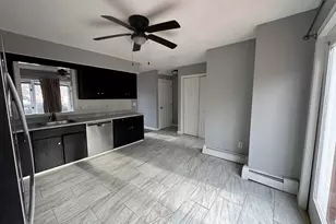 27 Katie Ln, Waterbury, CT 06708 - Photo 4