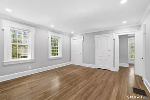 6 Belmont Pl, Norwalk, CT 06853 - Photo 4