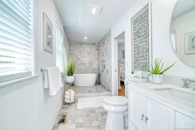 21 Overlook Avenue, Groton, CT 06355 - Photo 10