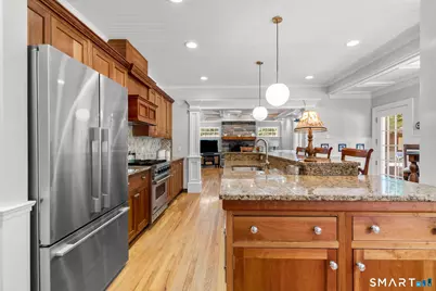 83 Kings Highway, North Haven, CT 06473 - Photo 12