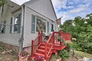 250 Wall St, Waterbury, CT 06704 - Photo 2