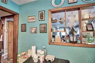 250 Wall St, Waterbury, CT 06704 - Photo 20
