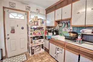 250 Wall St, Waterbury, CT 06704 - Photo 18